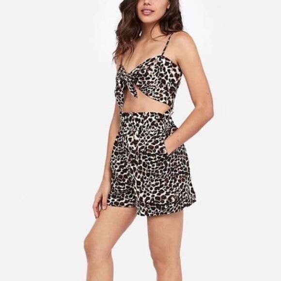 EXPRESS X Rocky Barnes High-waist Leopard Print Paper Bag Shorts - Picture 1 of 15